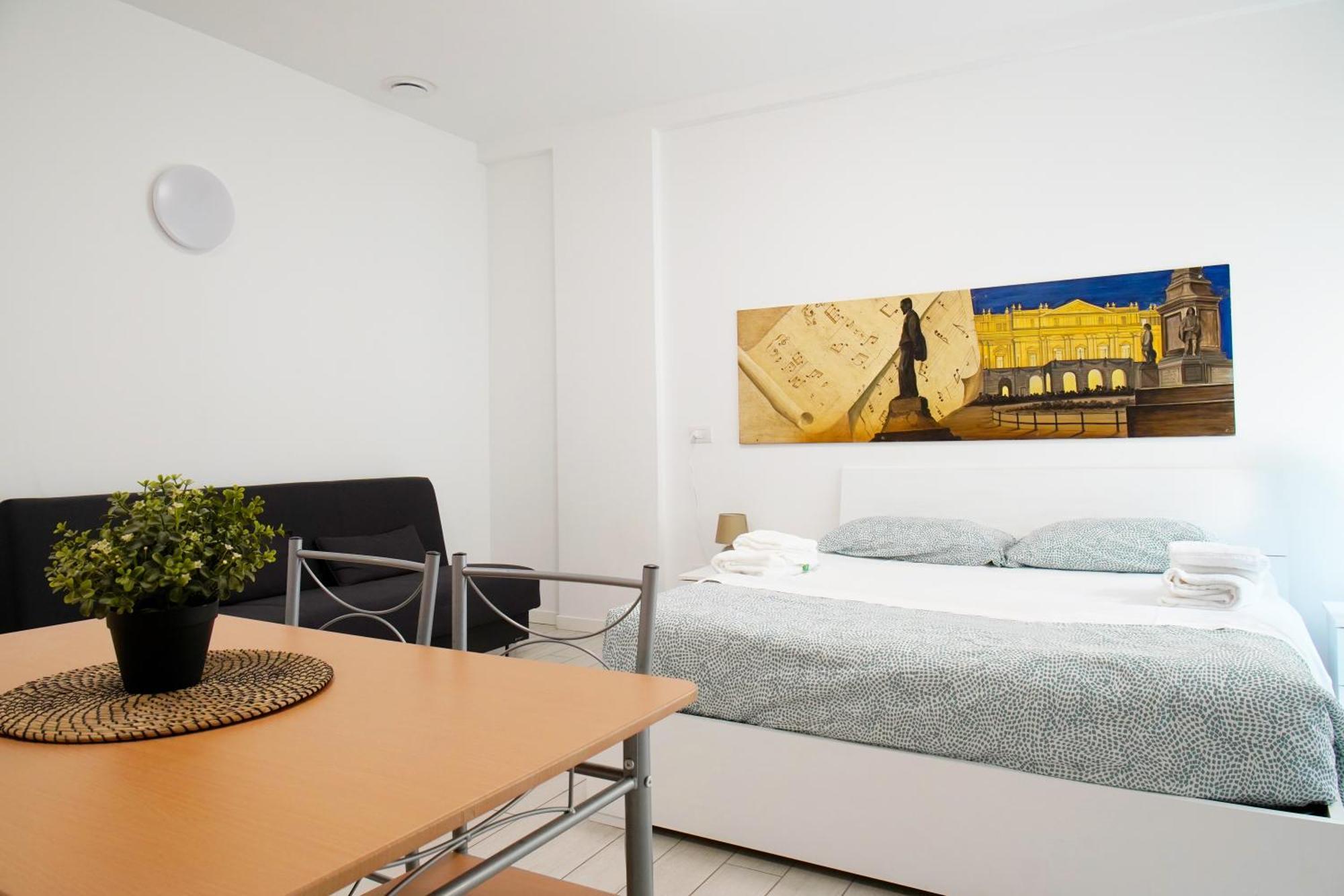 Casa Ideale Tim Appartmanti Moderni Vicina Al Centro Lecco Exteriör bild