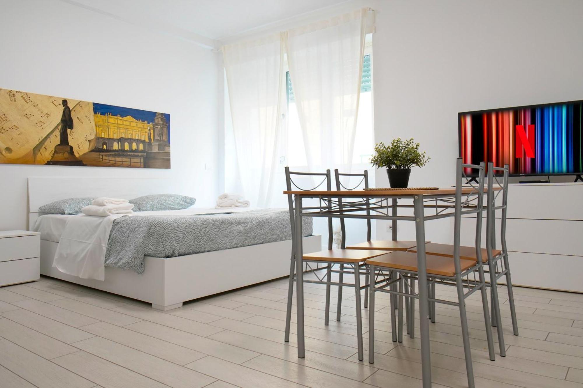 Casa Ideale Tim Appartmanti Moderni Vicina Al Centro Lecco Exteriör bild